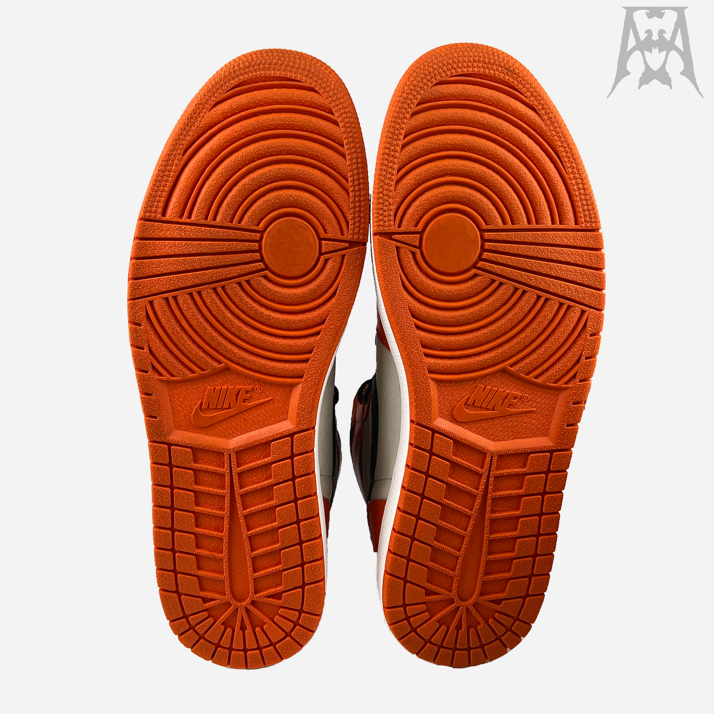 Jordan 1 "Reverse Shattered Backboard"